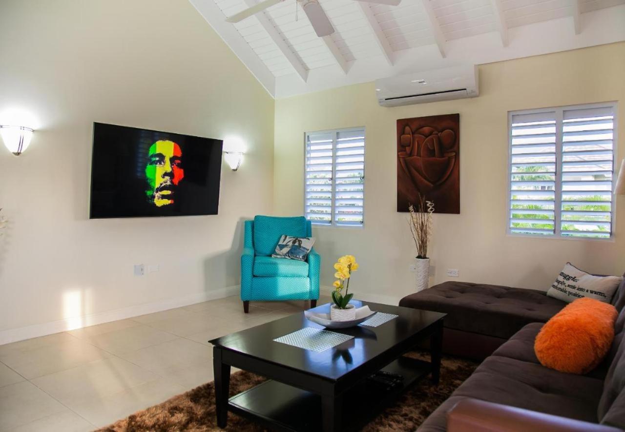 The Palms Villa
